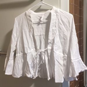 Linen Junior’s Blouse with Bell Sleeves